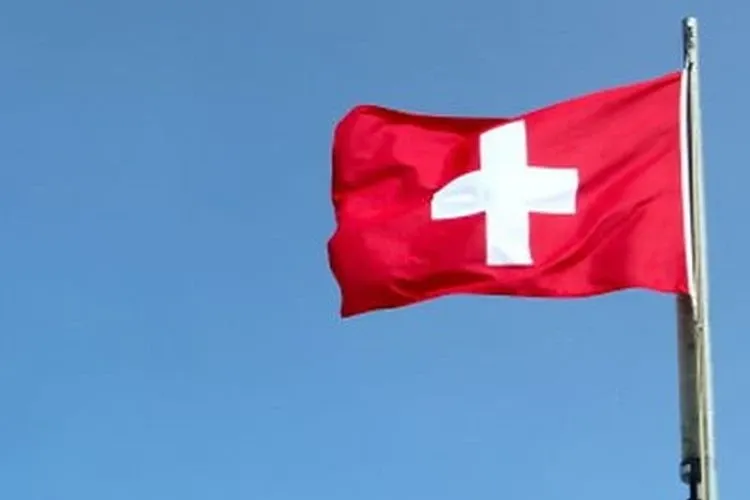 Börse täglich : SMI fester zum Wochenbeginn