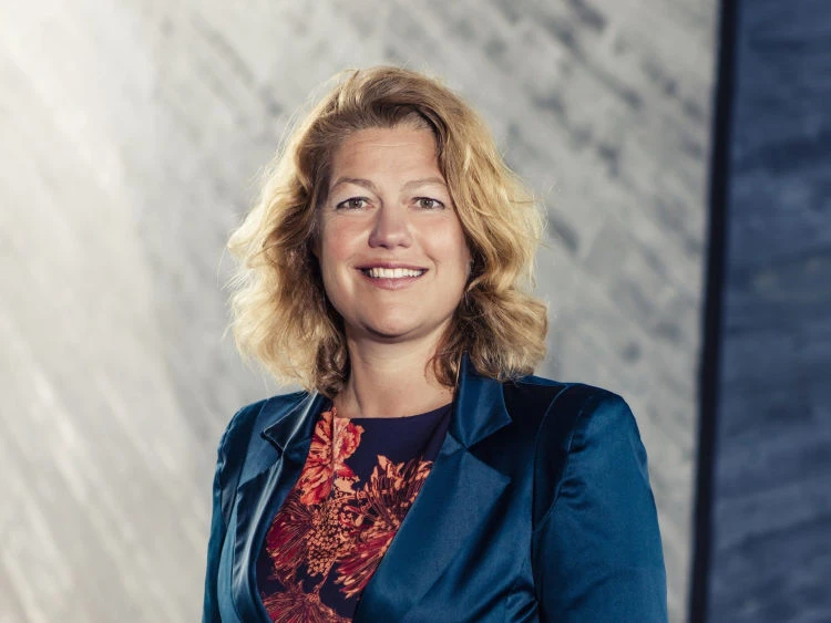 Zandbergen Masja Robeco
